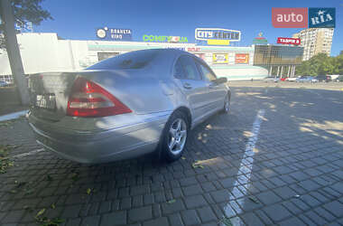 Седан Mercedes-Benz C-Class 2003 в 