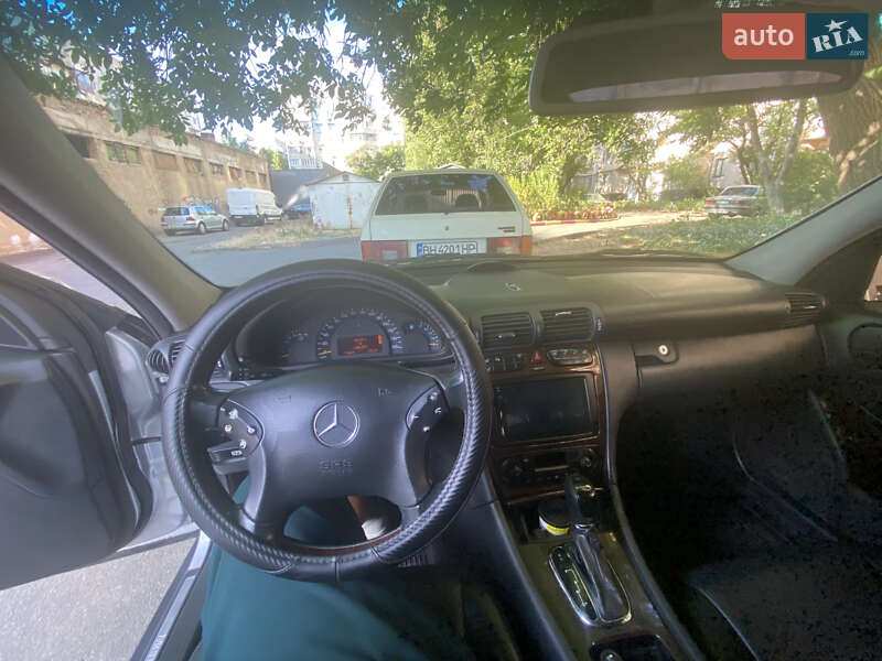 Седан Mercedes-Benz C-Class 2003 в Одессе фото 12 Седан Mercedes-Benz C-Class 2003 в Одессе