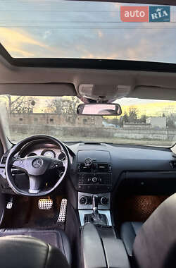 Седан Mercedes-Benz C-Class 2007 в 