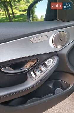 Универсал Mercedes-Benz C-Class 2015 в 