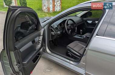 Универсал Mercedes-Benz C-Class 2009 в 