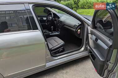Универсал Mercedes-Benz C-Class 2009 в 