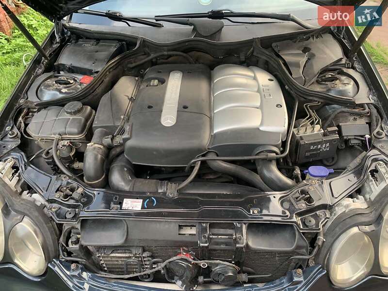 Седан Mercedes-Benz C-Class 2001 в Львове