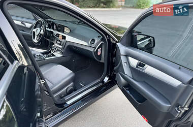 Универсал Mercedes-Benz C-Class 2013 в 