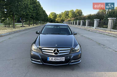 Седан Mercedes-Benz C-Class 2013 в Киеве
