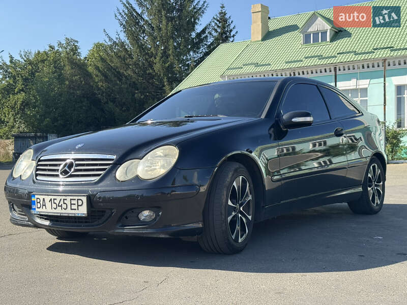 Купе Mercedes-Benz C-Class 2005 в Гайвороне