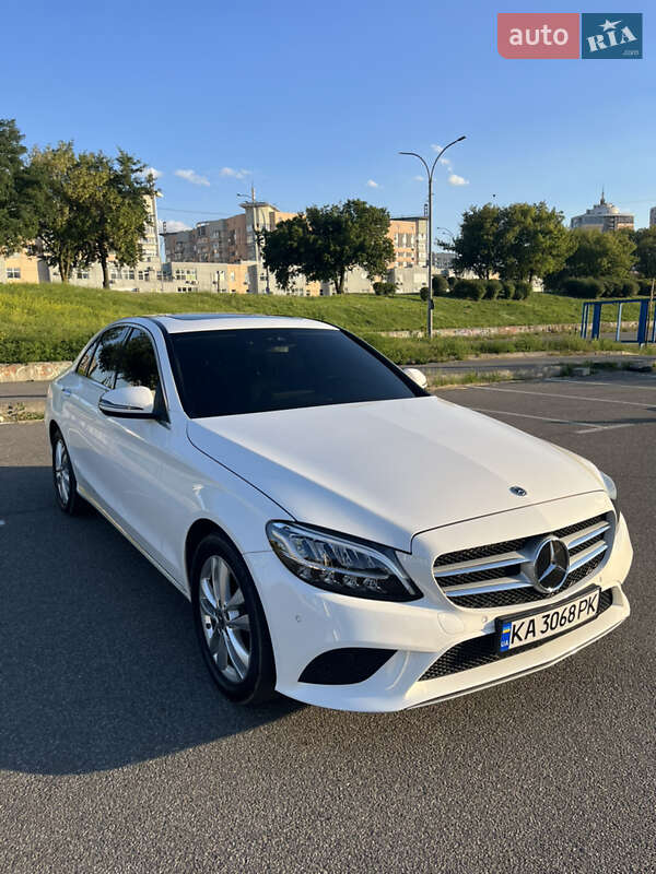 Mercedes-Benz C-Class 2018