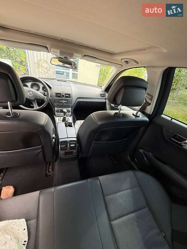Седан Mercedes-Benz C-Class 2007 в Измаиле фото 18 Седан Mercedes-Benz C-Class 2007 в Измаиле