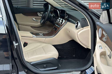 Седан Mercedes-Benz C-Class 2021 в 