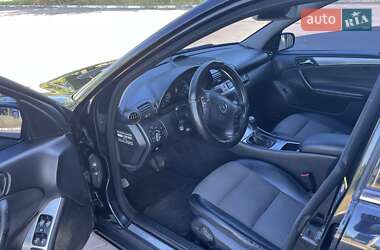 Седан Mercedes-Benz C-Class 2006 в 