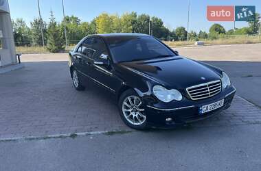 Седан Mercedes-Benz C-Class 2006 в 
