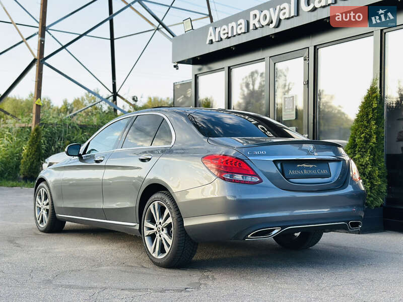 Седан Mercedes-Benz C-Class 2018 в Харькове
