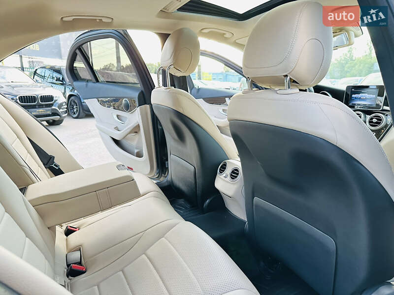 Седан Mercedes-Benz C-Class 2018 в Харькове