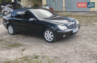Седан Mercedes-Benz C-Class 2002 в Ватутино