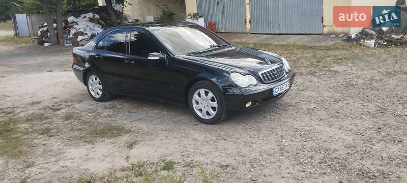 Mercedes-Benz C-Class 2002