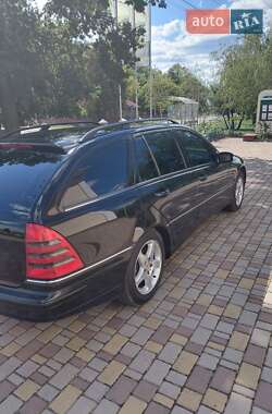 Универсал Mercedes-Benz C-Class 2002 в 