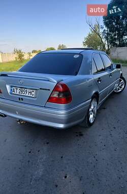 Седан Mercedes-Benz C-Class 1993 в 