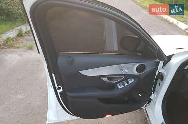 Седан Mercedes-Benz C-Class 2017 в 