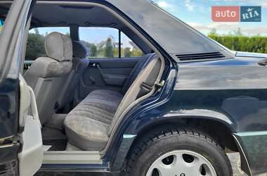 Седан Mercedes-Benz C-Class 1992 в 