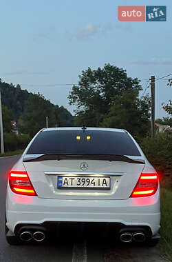 Седан Mercedes-Benz C-Class 2013 в Косові