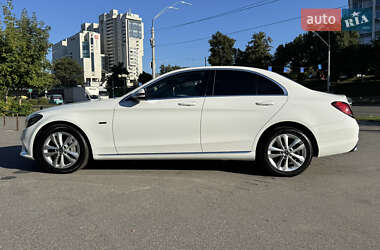 Седан Mercedes-Benz C-Class 2021 в 