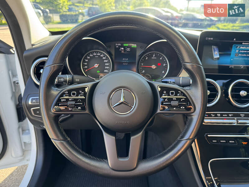 Седан Mercedes-Benz C-Class 2021 в Киеве