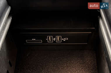 Седан Mercedes-Benz C-Class 2021 в 