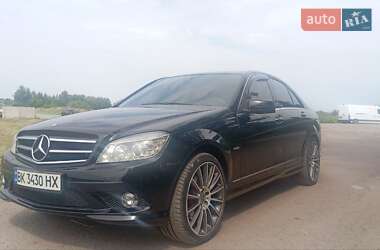 Седан Mercedes-Benz C-Class 2007 в 