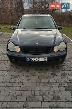 Седан Mercedes-Benz C-Class 2001 в 