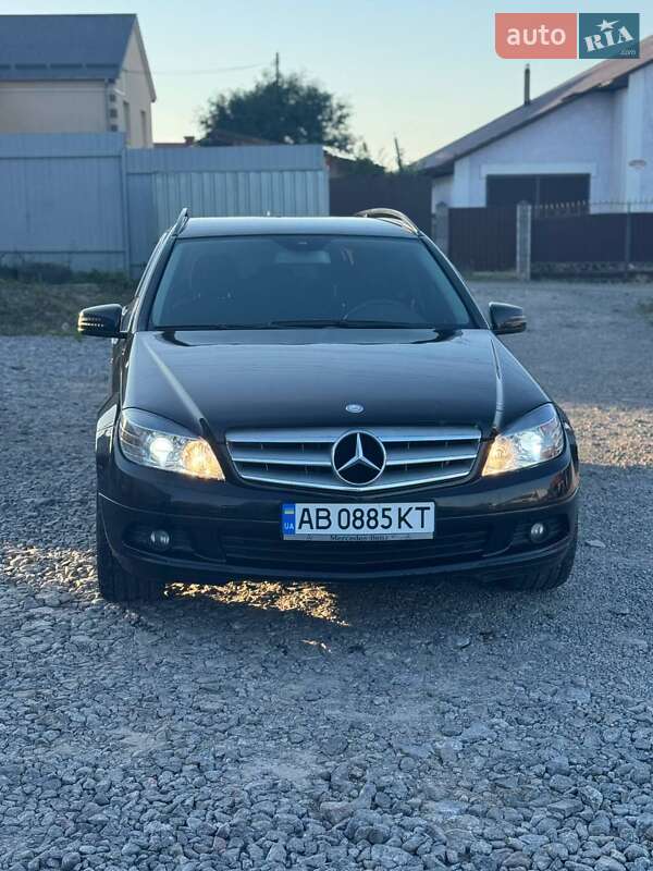 Универсал Mercedes-Benz C-Class 2010 в 
