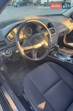 Универсал Mercedes-Benz C-Class 2010 в 