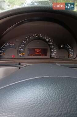 Универсал Mercedes-Benz C-Class 2004 в 