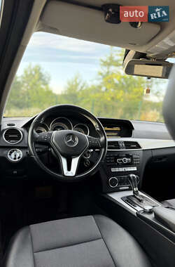 Седан Mercedes-Benz C-Class 2012 в 