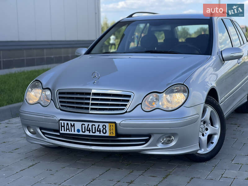 Универсал Mercedes-Benz C-Class 2005 в Ровно