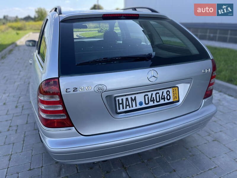 Универсал Mercedes-Benz C-Class 2005 в Ровно