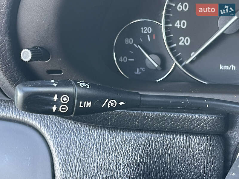 Универсал Mercedes-Benz C-Class 2005 в Ровно