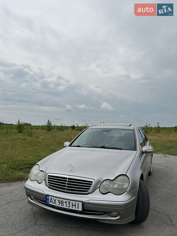 Mercedes-Benz C-Class 2002