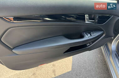Купе Mercedes-Benz C-Class 2011 в 