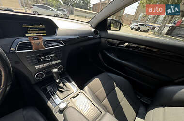 Купе Mercedes-Benz C-Class 2011 в 