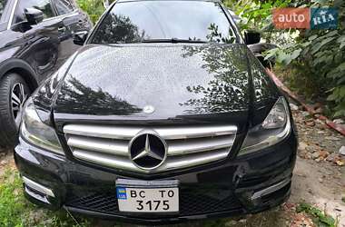 Седан Mercedes-Benz C-Class 2012 в 