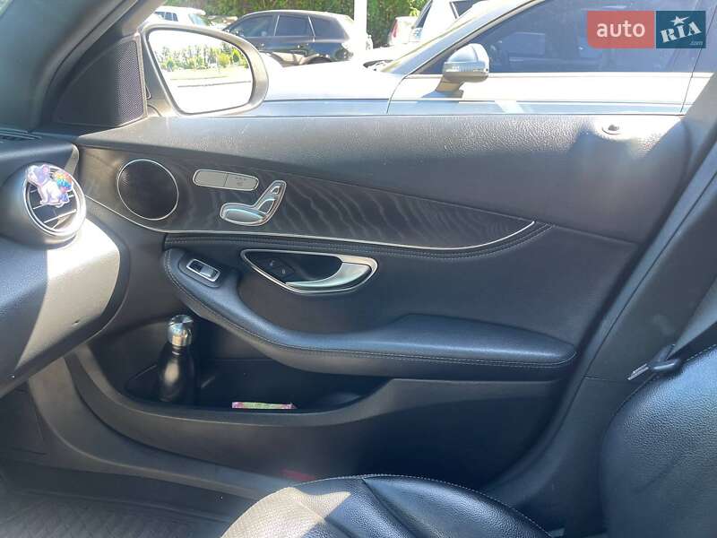 Седан Mercedes-Benz C-Class 2015 в Киеве
