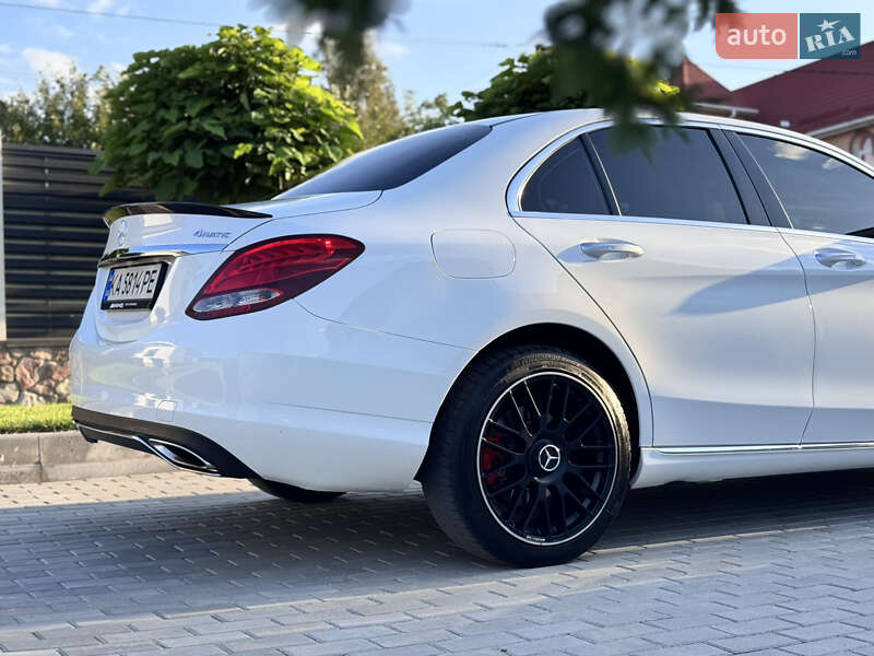 Седан Mercedes-Benz C-Class 2018 в Кропивницькому