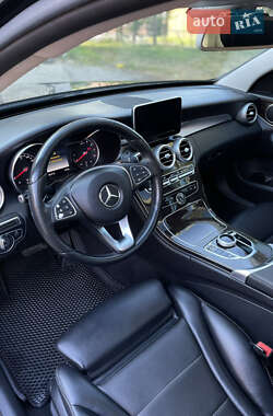 Седан Mercedes-Benz C-Class 2017 в 