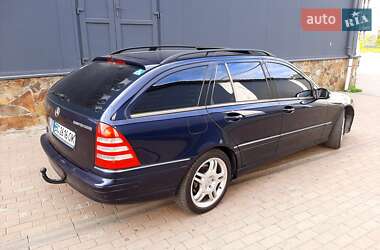 Универсал Mercedes-Benz C-Class 2003 в 