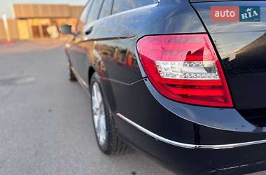Универсал Mercedes-Benz C-Class 2011 в 