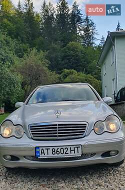 Седан Mercedes-Benz C-Class 2002 в 