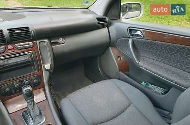 Седан Mercedes-Benz C-Class 2002 в 