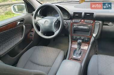 Седан Mercedes-Benz C-Class 2002 в 