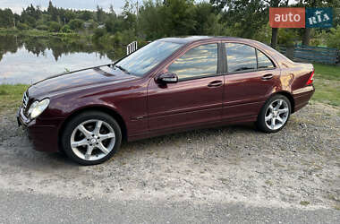Седан Mercedes-Benz C-Class 2006 в 