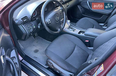 Седан Mercedes-Benz C-Class 2006 в 